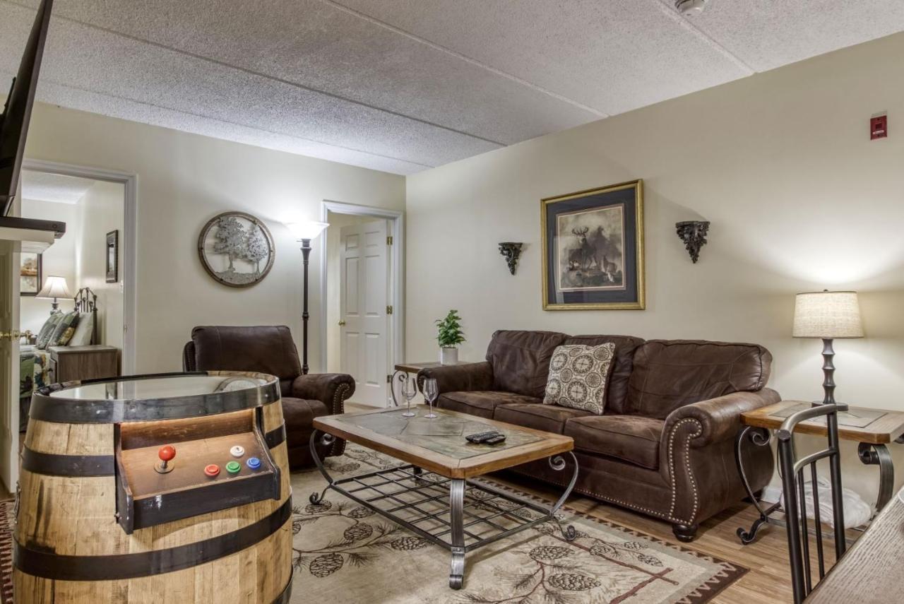Gatlinburg Towers Condo Unit 501 - Great Location! Close To Town! Condo ภายนอก รูปภาพ