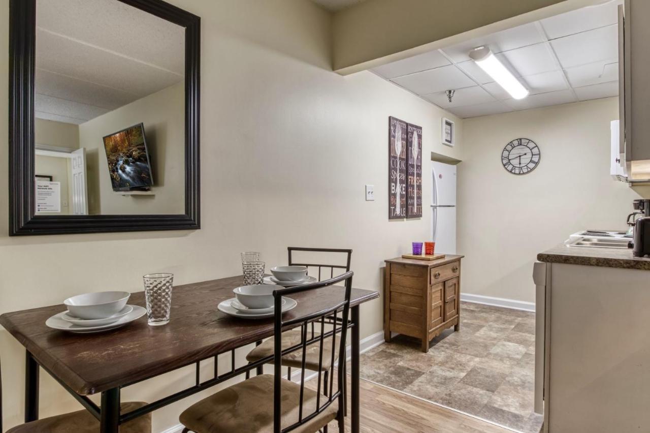 Gatlinburg Towers Condo Unit 501 - Great Location! Close To Town! Condo ภายนอก รูปภาพ