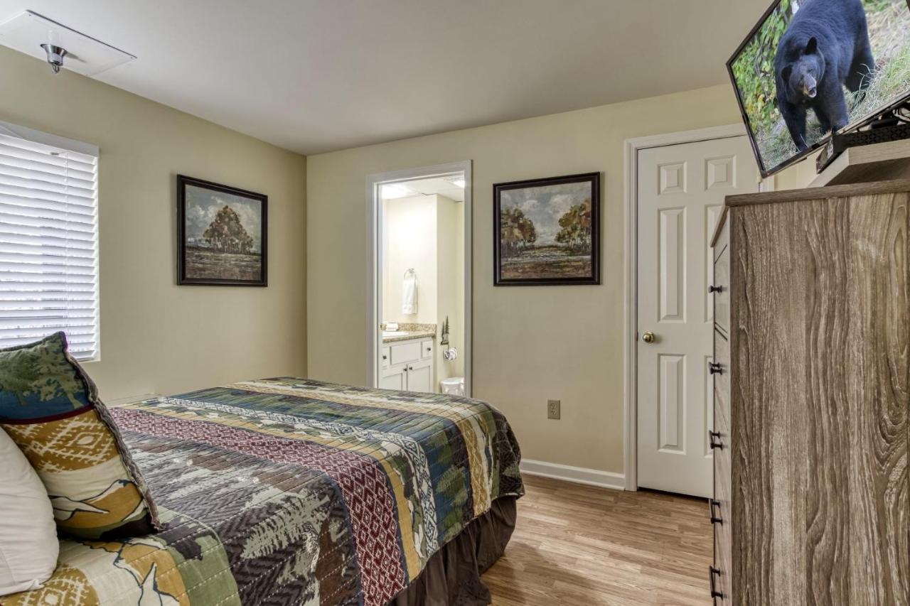 Gatlinburg Towers Condo Unit 501 - Great Location! Close To Town! Condo ภายนอก รูปภาพ