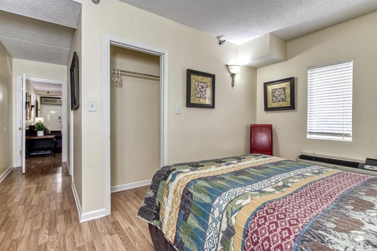 Gatlinburg Towers Condo Unit 501 - Great Location! Close To Town! Condo ภายนอก รูปภาพ